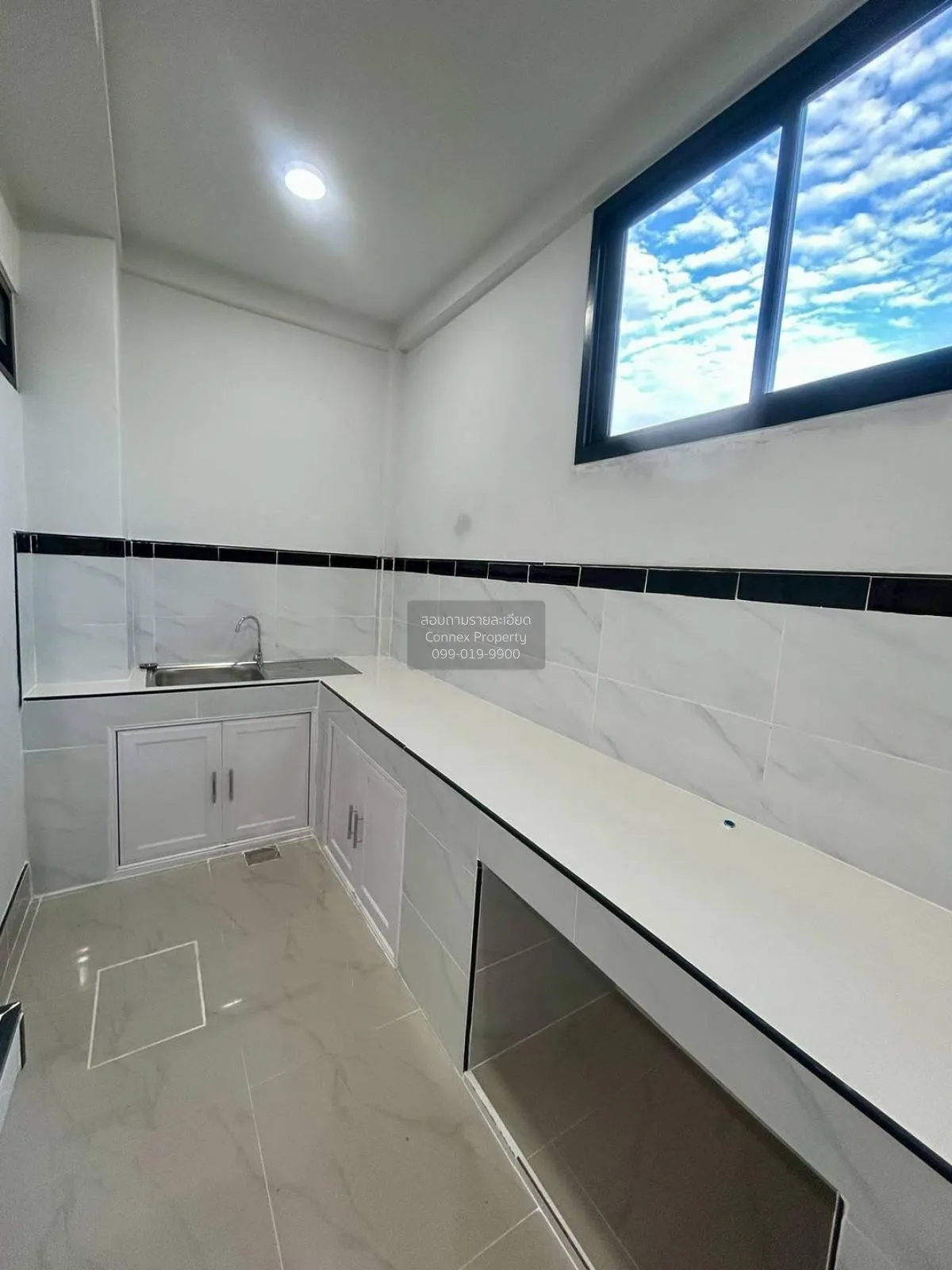 ขายทาวน์เฮ้าส์/ทาวน์โฮม  ปิยวรารมย์ 2 ไทรน้อย ไทรน้อย นนทบุรี CX-