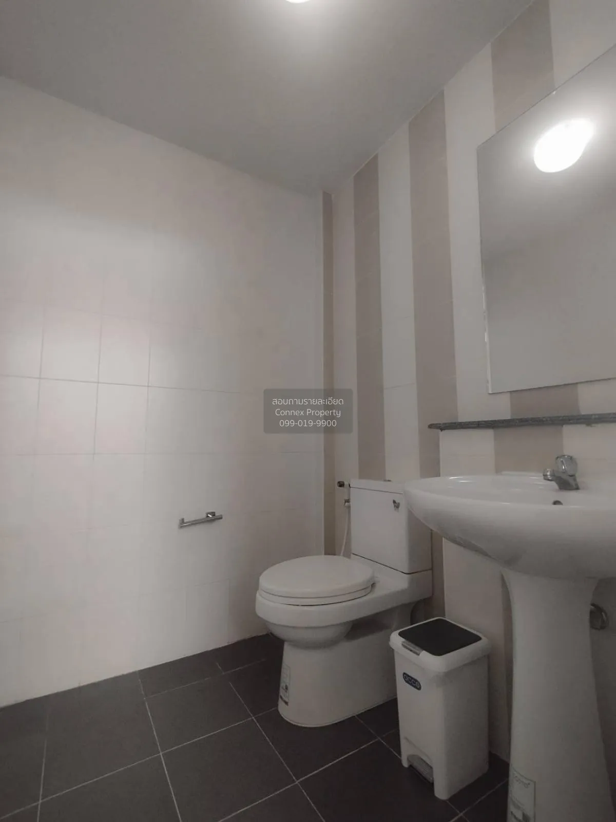 ขายทาวน์เฮ้าส์/ทาวน์โฮม   ฟลอร่าวิลล์ ศรีนครินทร์-เทพารักษ์ บางเม