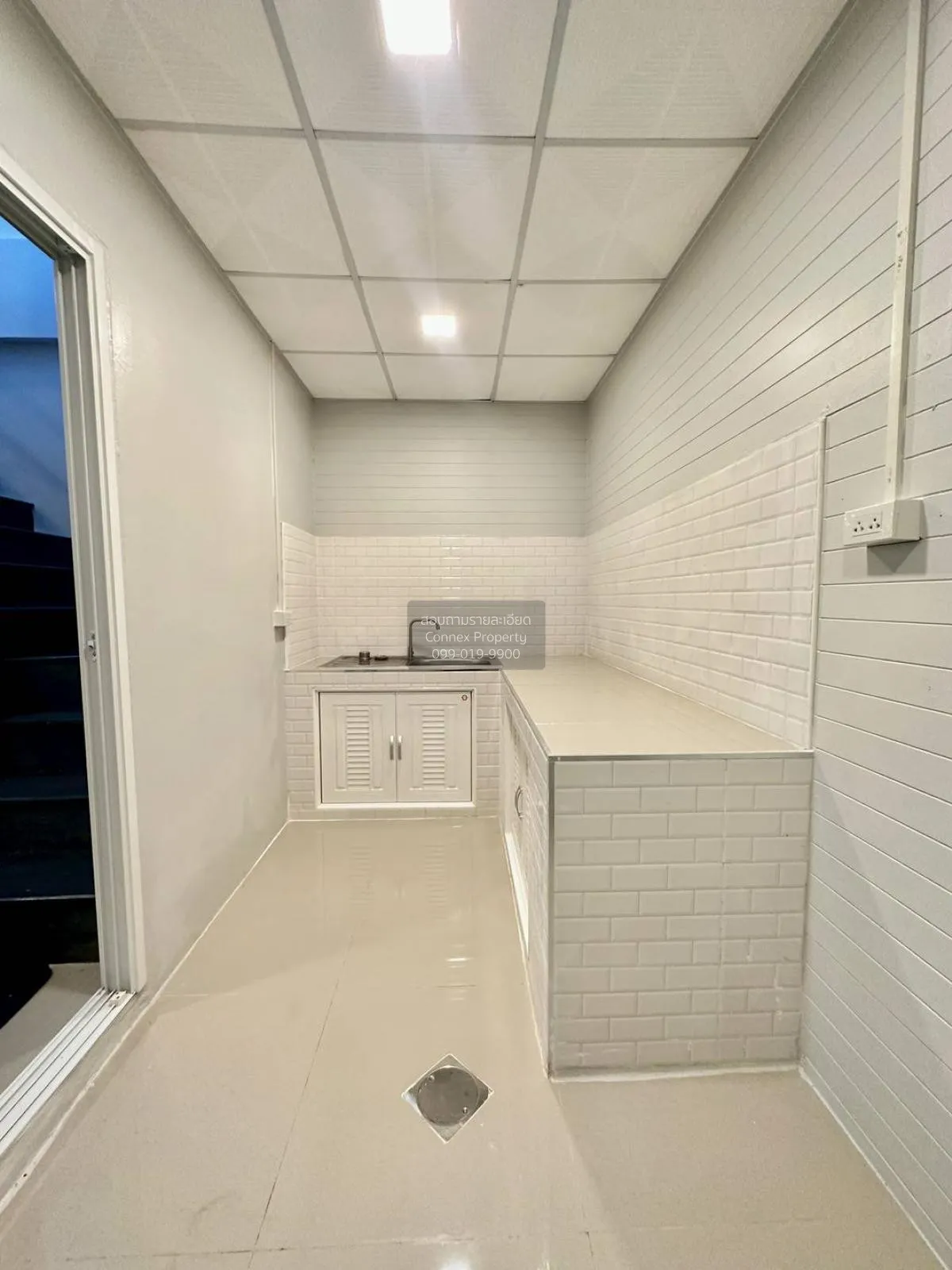 ขายทาวน์เฮ้าส์/ทาวน์โฮม  ลภาวัน โครงการ 5 รีโนเวทใหม่ บางรักน้อย 