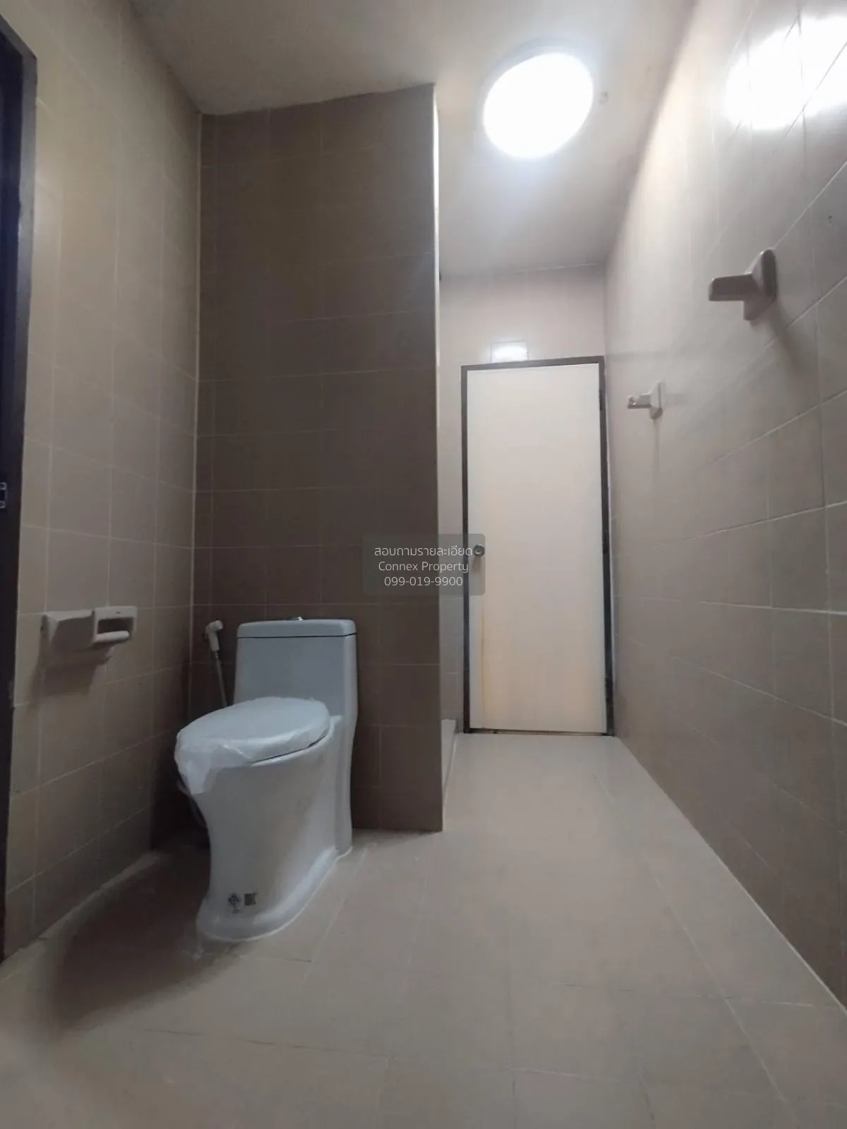 For Sale Townhouse/Townhome  , Garden Home Theparak , Thepharak ,