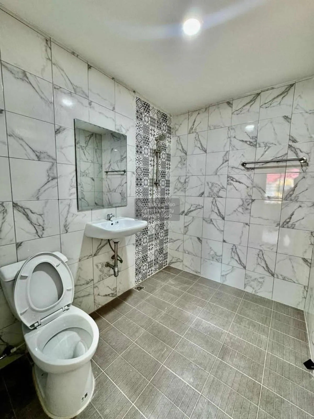 For Sale Townhouse/Townhome  , Thip Nakorn Nonthaburi , MRT-Yak T