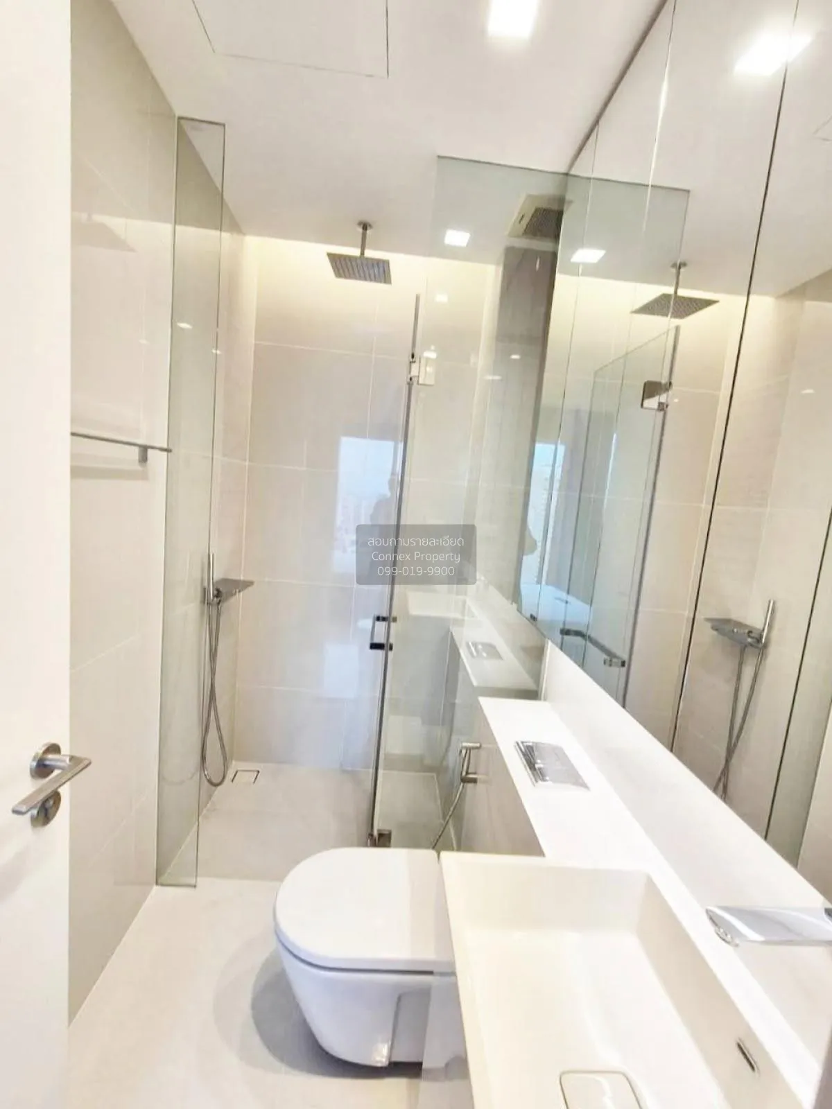 For Rent Condo , The Saint Residences , nice view , high floor ,  3