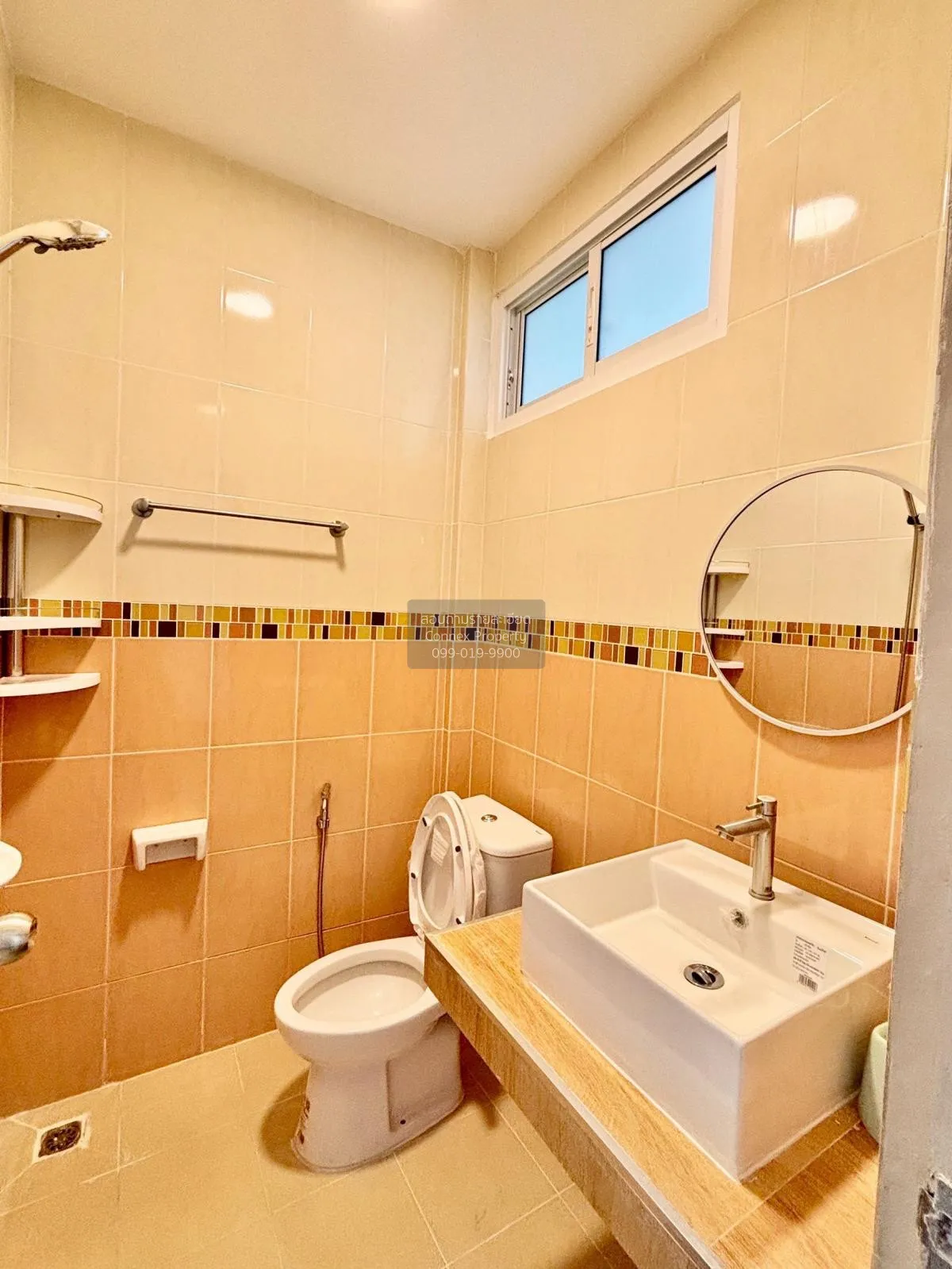 ขายทาวน์เฮ้าส์/ทาวน์โฮม  เหนือฟ้าโฟร์ บางบัวทอง พิมลราช บางบัวทอง