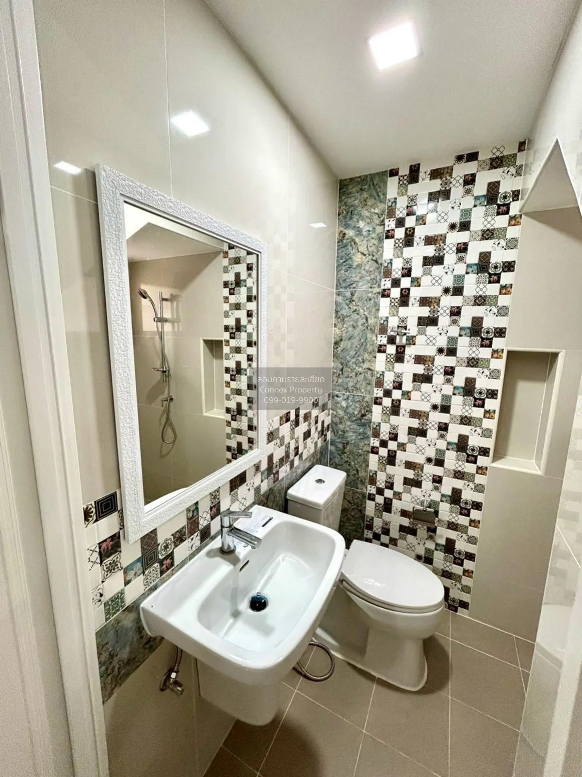 For Rent Townhouse/Townhome  , Golden Town Future-Rangsit , Prach