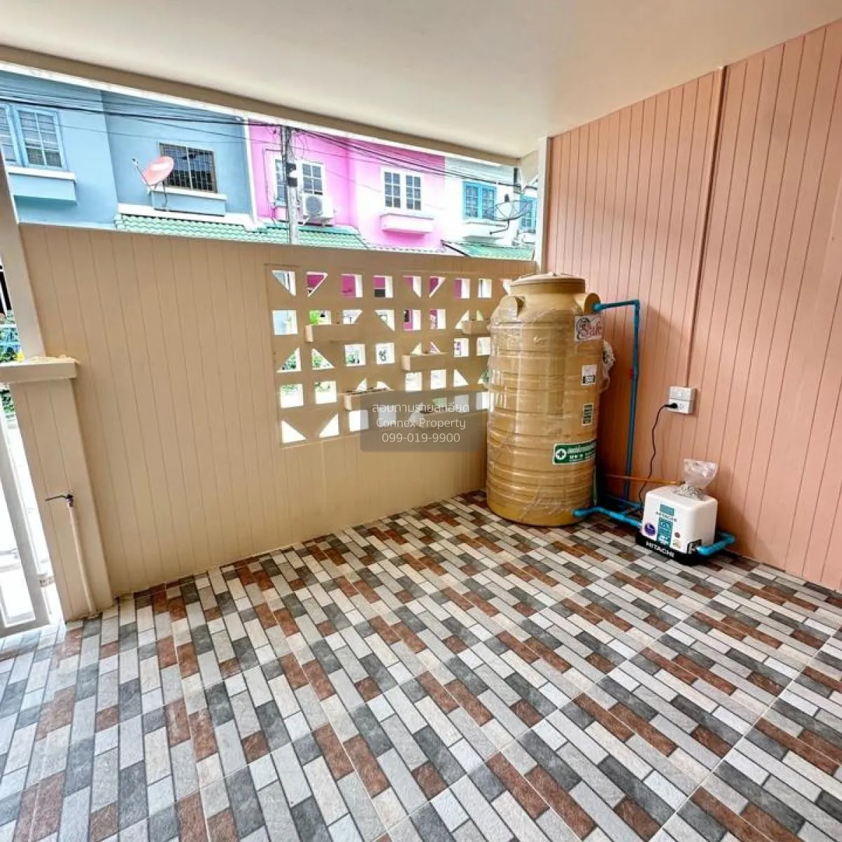 For Sale Townhouse/Townhome  , Narisara khong 11 , Bueng Nam Rak  4