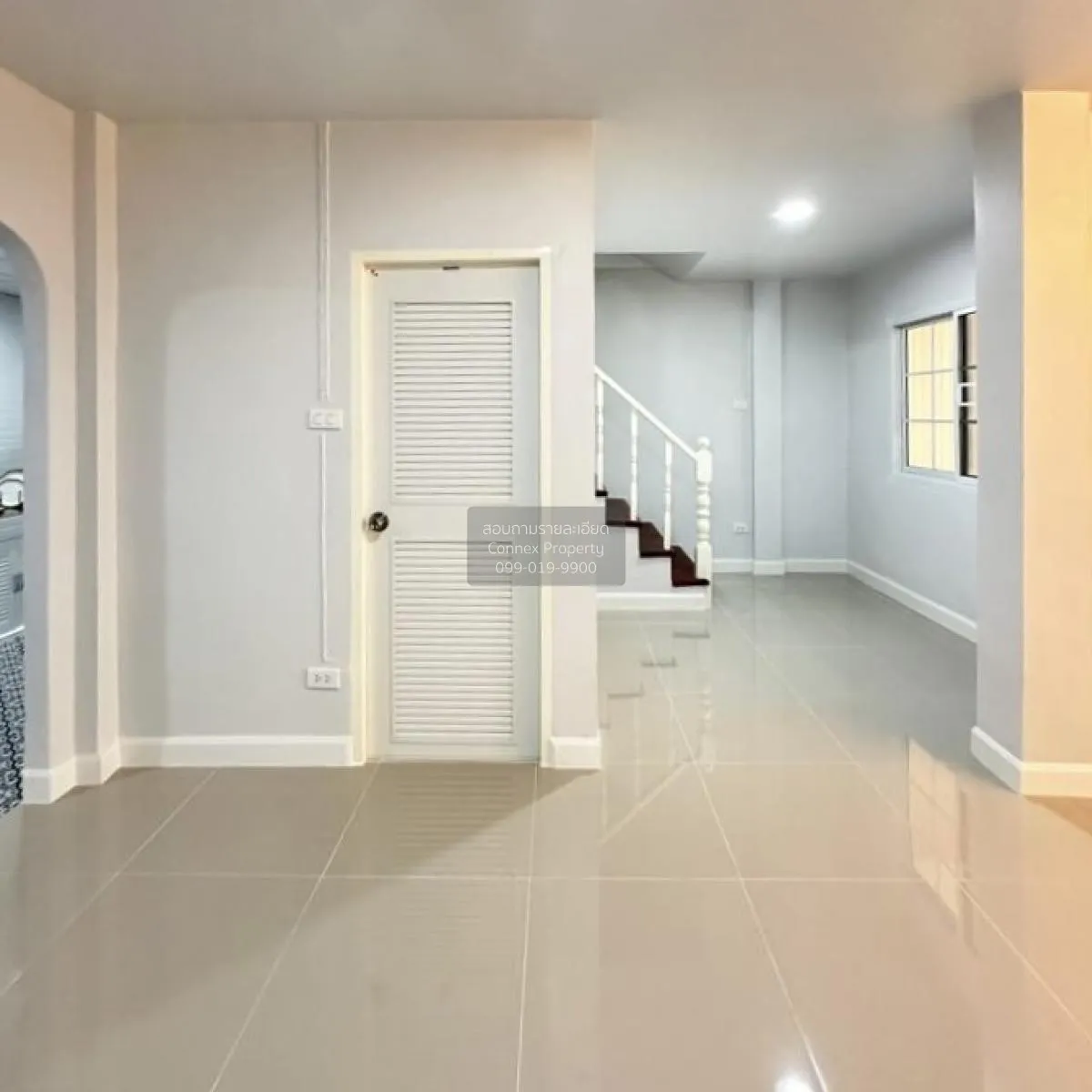 For Sale Townhouse/Townhome  , Narisara khong 11 , Bueng Nam Rak 