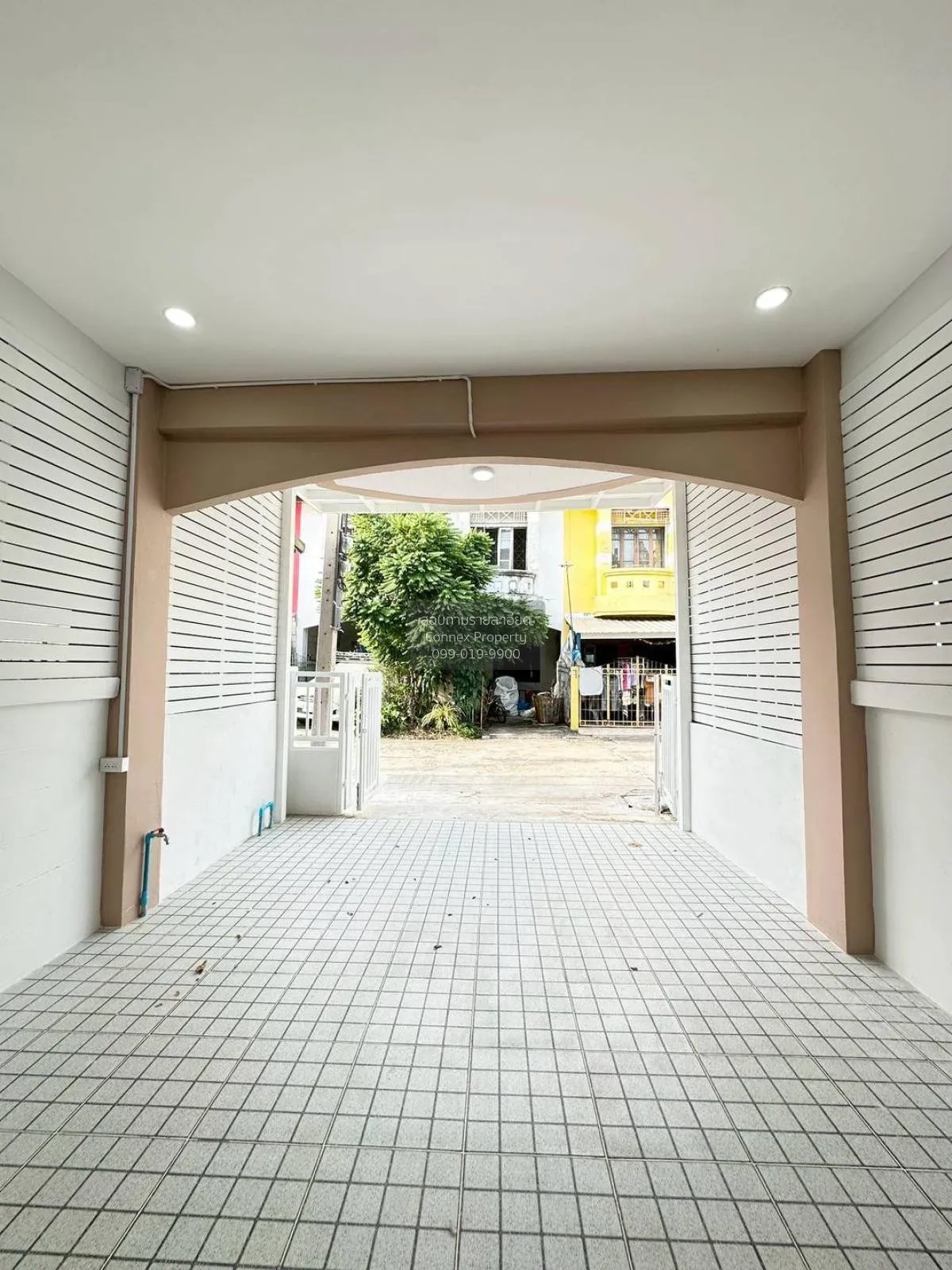 ขายทาวน์เฮ้าส์/ทาวน์โฮม  นันทิชา 4 ไทรน้อย ไทรน้อย นนทบุรี CX-123