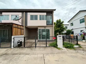 ขายทาวน์เฮ้าส์/ทาวน์โฮม  บ้านพฤกษา 128 สุขสวัสดิ์-ประชาอุทิศ หน้ากว้าง ในคลองบางปลากด พระสมุทรเจดีย์ สมุทรปราการ CX-123355