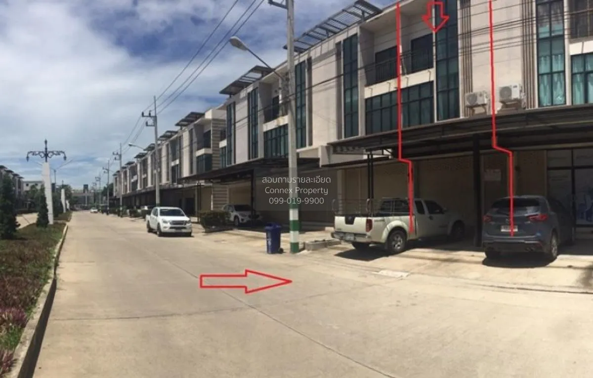 For Sale Commercial Building , Nampetch 5 , high floor , wide fro 3