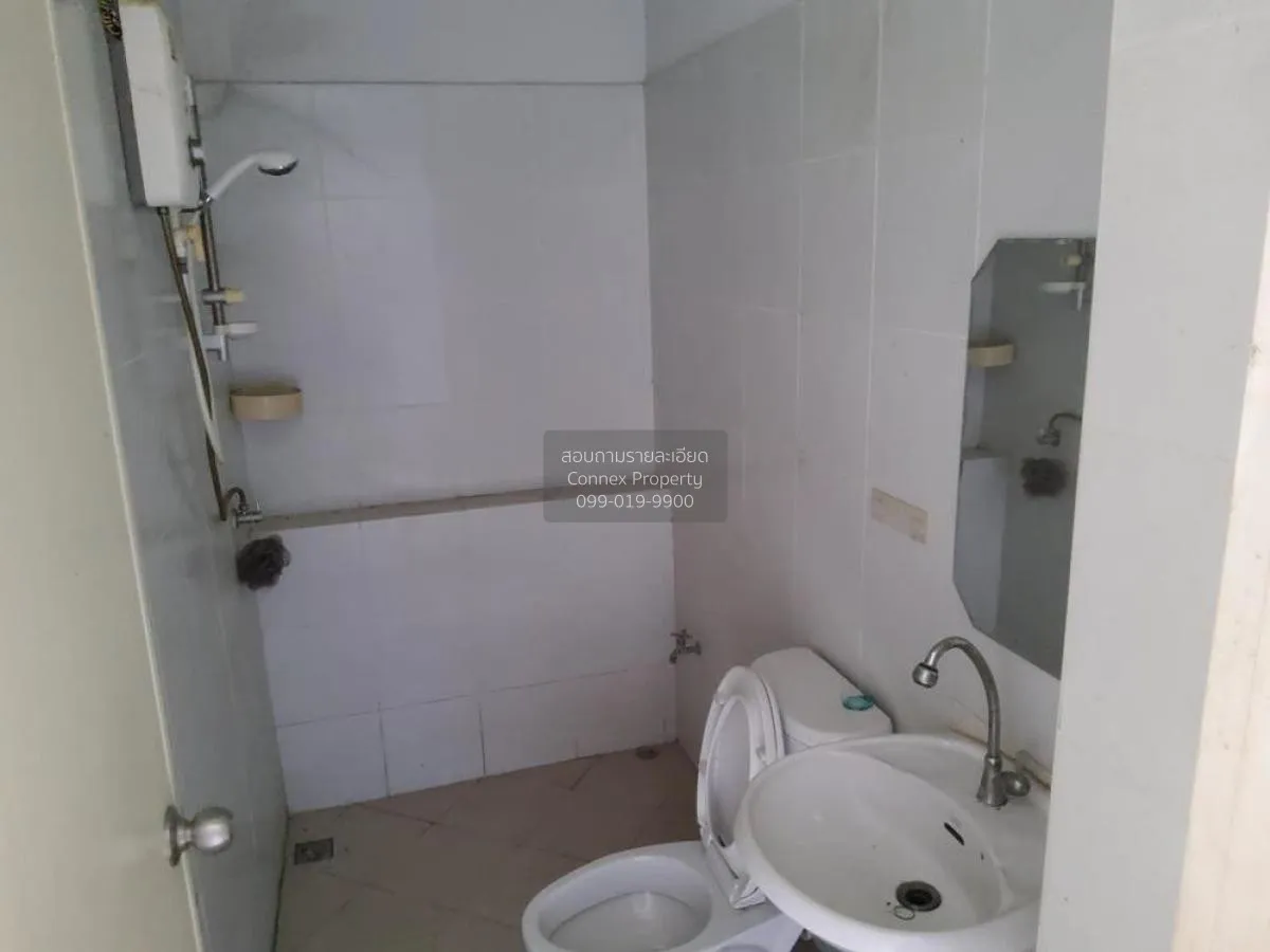 For Sale Commercial Building , Nampetch 5 , high floor , wide fro