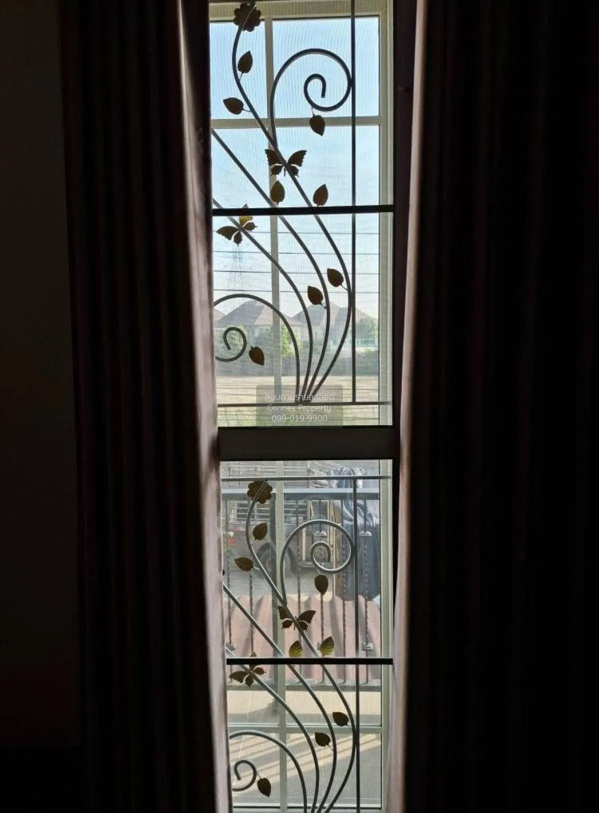 ขายทาวน์เฮ้าส์/ทาวน์โฮม  โกลเด้น ทาวน์ บางนา-สวนหลวง ดอกไม้ เขต ป