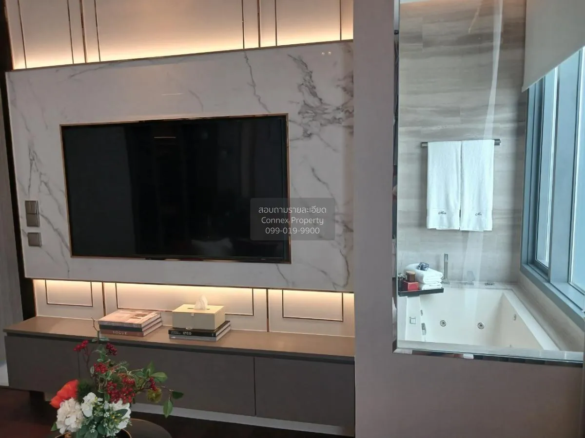 ขายคอนโด  คิว วัน สุขุมวิท เพนท์เฮ้าส์ วิวสวย ชั้นสูง ห้องมุม หน้