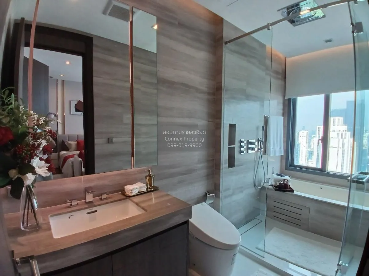 ขายคอนโด  คิว วัน สุขุมวิท เพนท์เฮ้าส์ วิวสวย ชั้นสูง ห้องมุม หน้