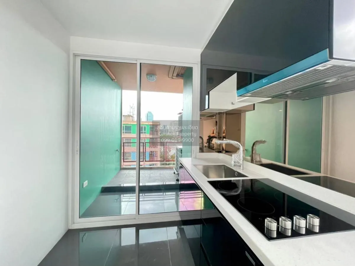 For Sale Condo , C Style Condo , corner unit , wide frontage , MR 1