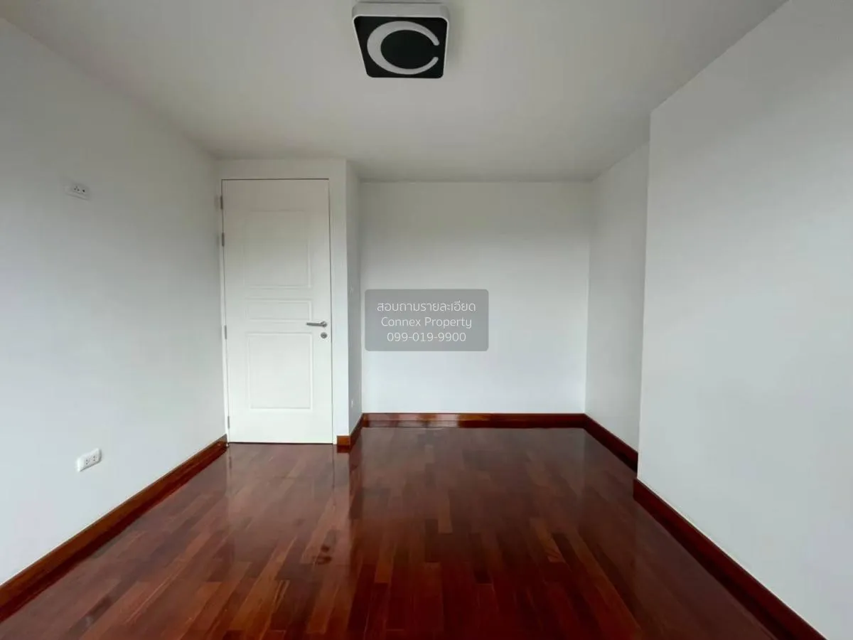 For Sale Condo , C Style Condo , corner unit , wide frontage , MR