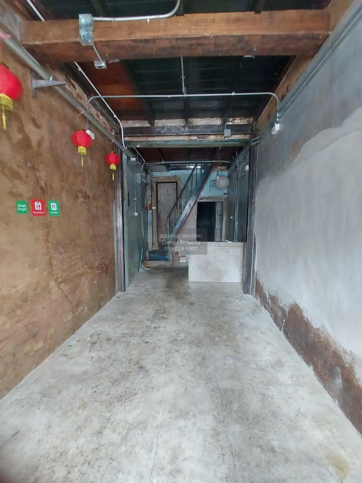 For Rent Shophouse, Ban Mo – Phahurat area, located on the main r 2