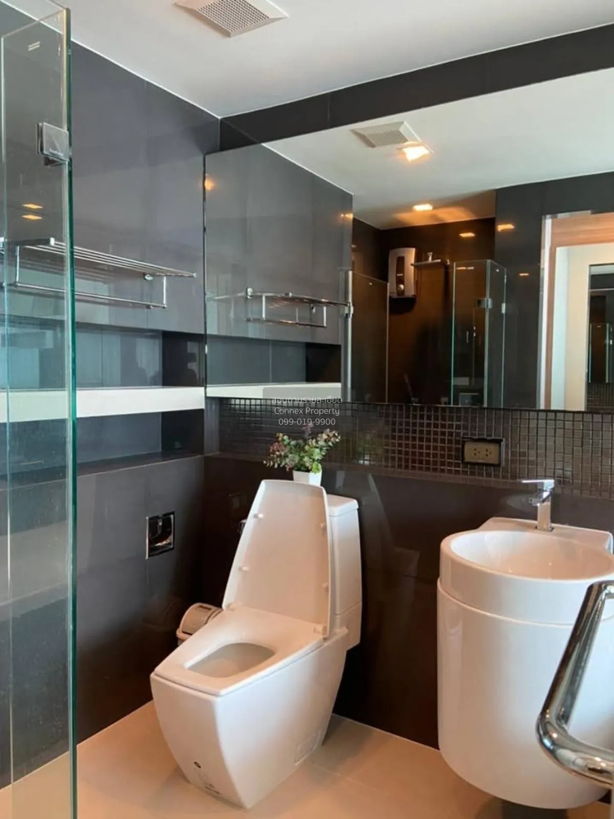 เช่าคอนโด  ริทึ่ม สาทร BTS-สะพานตากสิน ทุ่งมหาเมฆ เขต สาทร กรุงเท