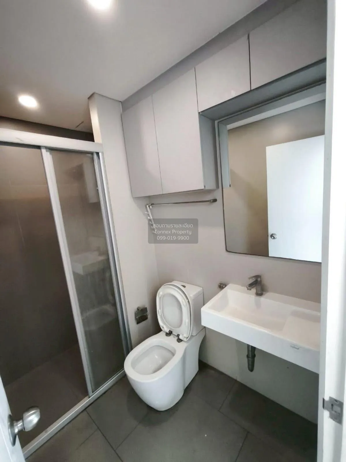 เช่าคอนโด  ลุมพินี เพลส รัชดา - สาธุ ชั้นสูง BTS-ช่องนนทรี ช่องนน