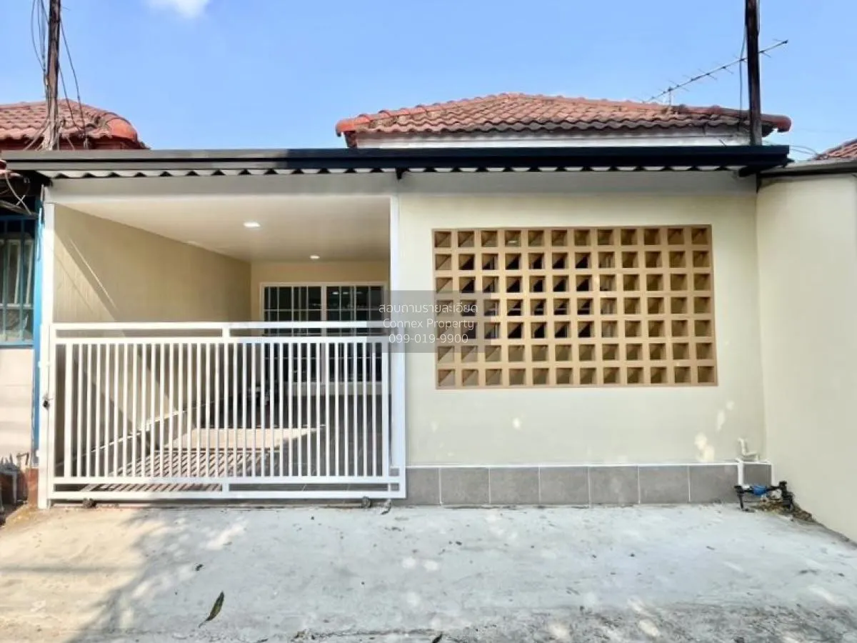 ขายทาวน์เฮ้าส์/ทาวน์โฮม  บ้านพรธิสาร 5 ลำผักกูด ธัญบุรี ปทุมธานี  1