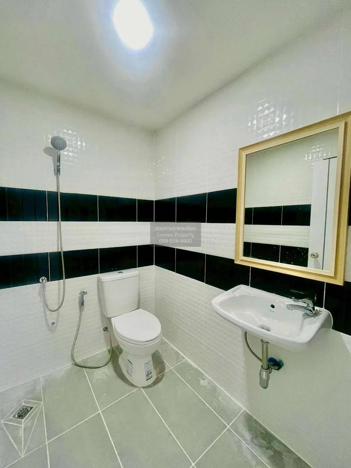 For Sale Townhouse/Townhome  , Baan Pruksa 21 Bang Yai , newly re