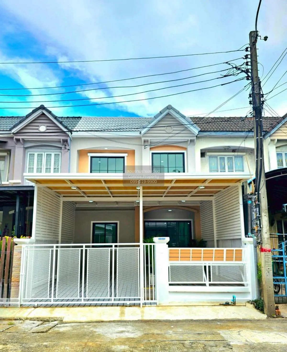 For Sale Townhouse/Townhome  , Budsarin Wongwaen-Rattanathibet ,  1