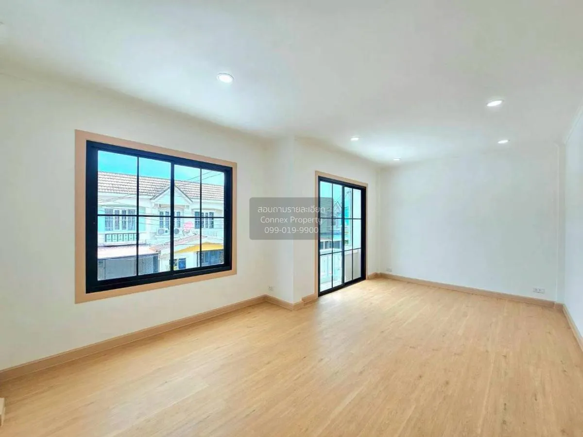 For Sale Townhouse/Townhome  , Budsarin Wongwaen-Rattanathibet , 