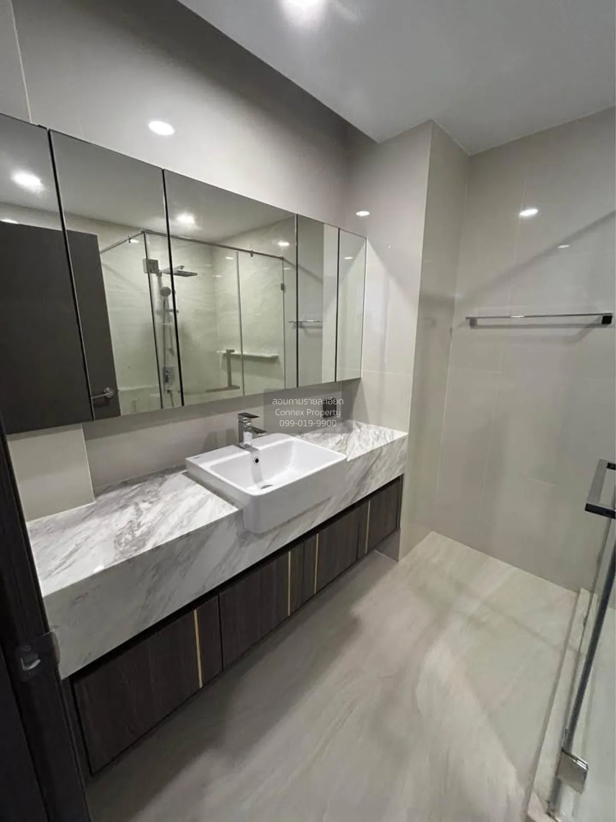 For Sale Condo , Very Lasalle Sukhumvit 105 , high floor , newly 