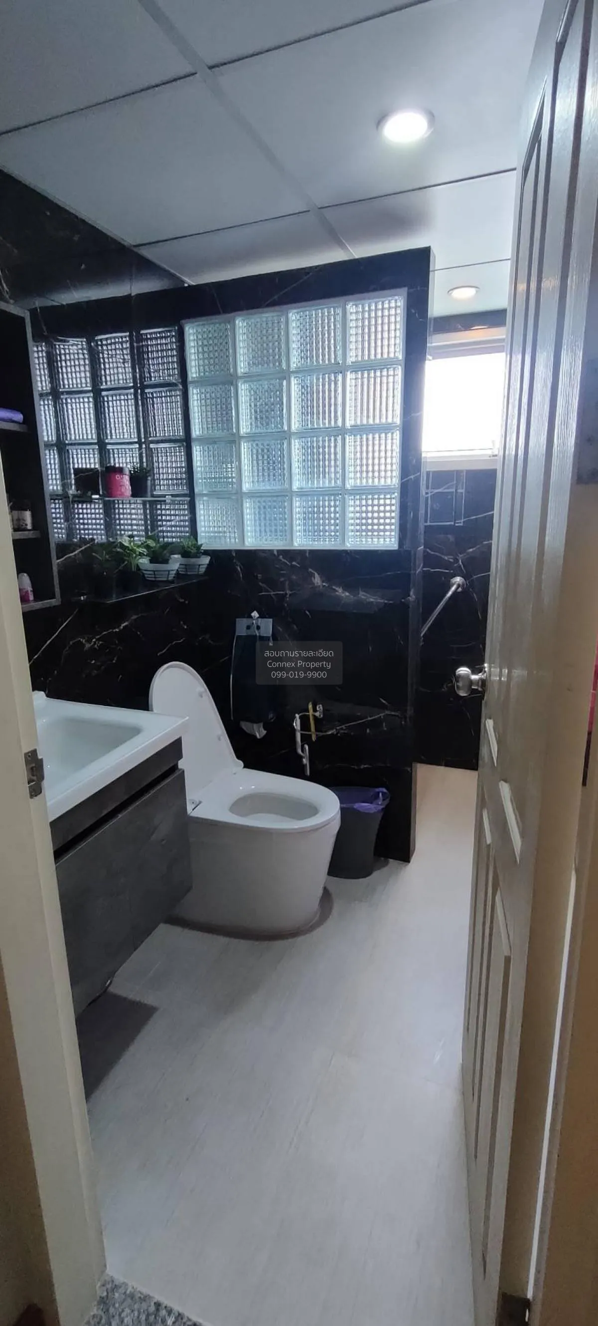 For Sale Condo , Supalai Park Ekamai - Thonglor , newly renovated 4
