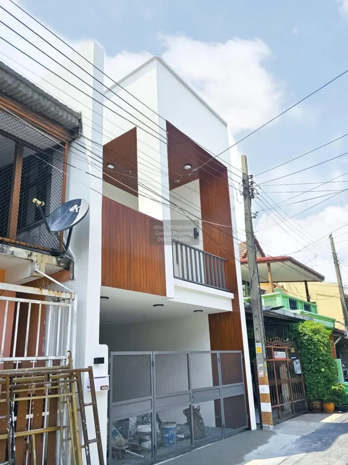 ขายทาวน์เฮ้าส์/ทาวน์โฮม  อยู่เจริญ - บุญมา ชั้นสูง หน้ากว้าง รีโน 2