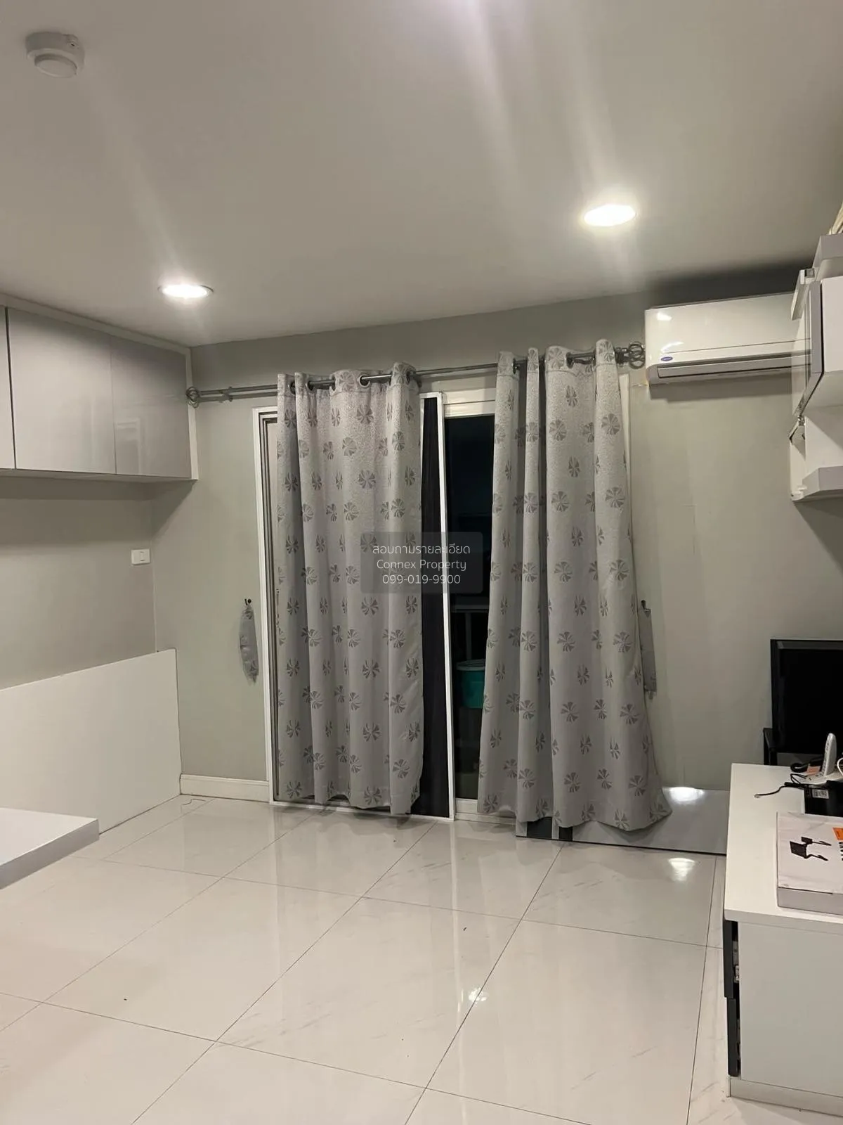 ขายคอนโด  เดอะ เพลน เนอรี่ สาทร BTS-กรุงธนบุรี คลองต้นไทร เขต คลอ