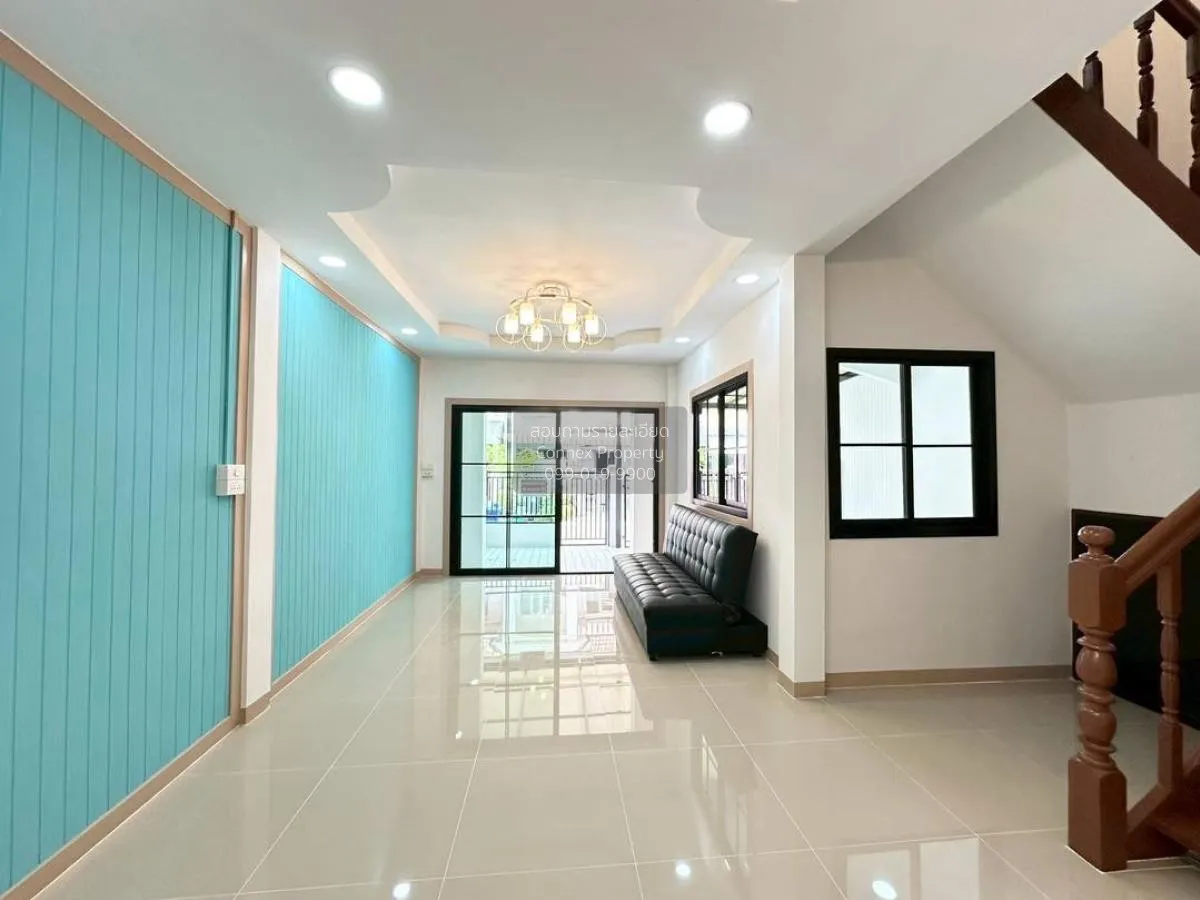 ขายทาวน์เฮ้าส์/ทาวน์โฮม  บ้านลภาวัน 8 บางบัวทอง บางบัวทอง นนทบุรี