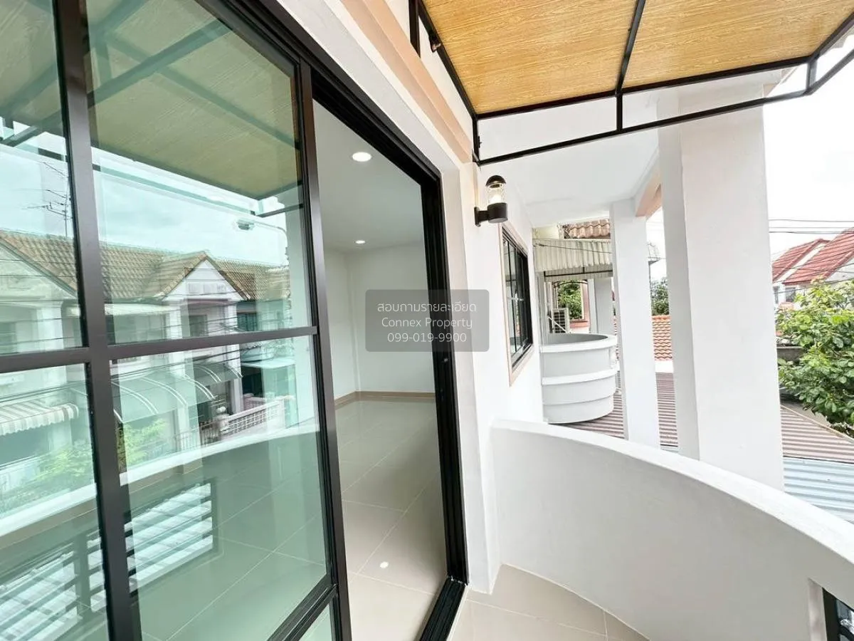 ขายทาวน์เฮ้าส์/ทาวน์โฮม  บ้านลภาวัน 8 บางบัวทอง บางบัวทอง นนทบุรี