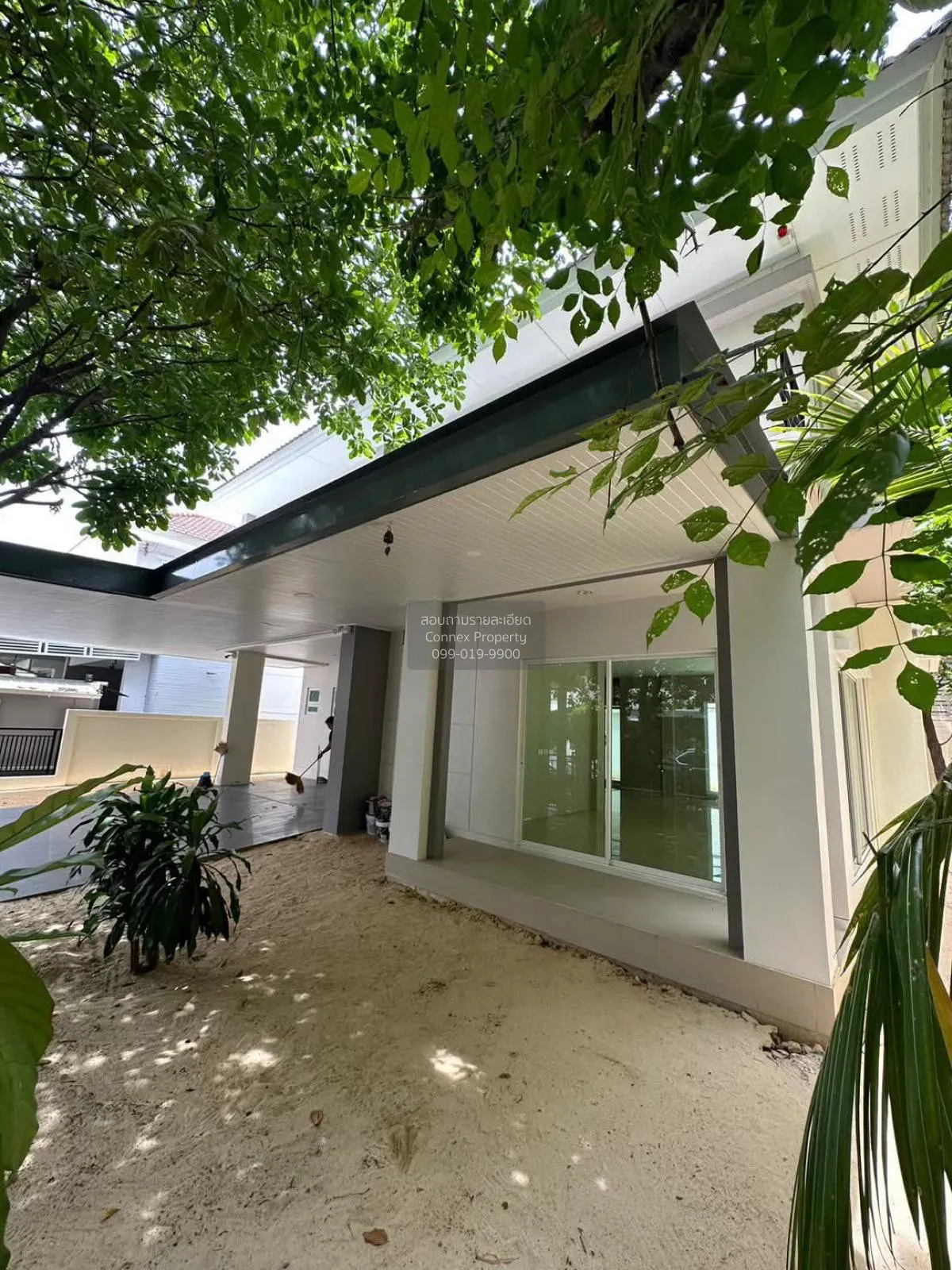 ขายบ้าน  ไลฟ์ บางกอก บูเลอวาร์ด แจ้งวัฒนะ ห้องมุม บ้านใหม่ ปากเกร