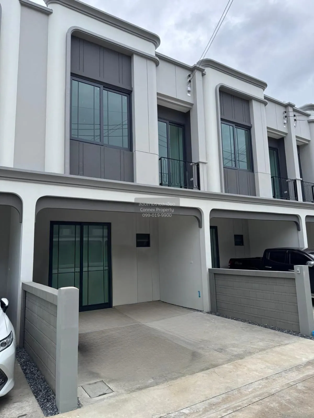 เช่าทาวน์เฮ้าส์/ทาวน์โฮม  โกลดีน่า สุขุมวิท - แบริ่ง BTS-สำโรง สำ 1