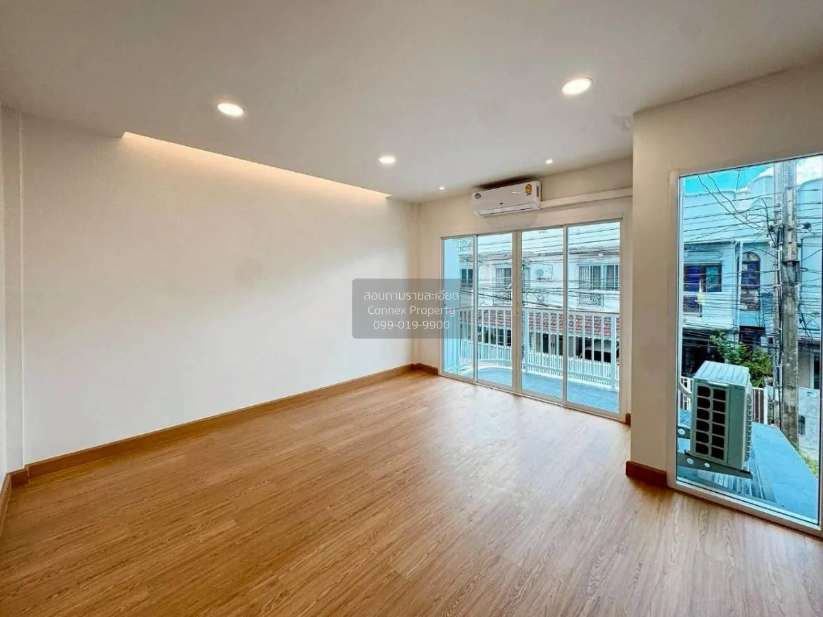 ขายทาวน์เฮ้าส์/ทาวน์โฮม  หมู่บ้าน 84 แมนชั่น MRT-ลาดพร้าว 71 (สาย