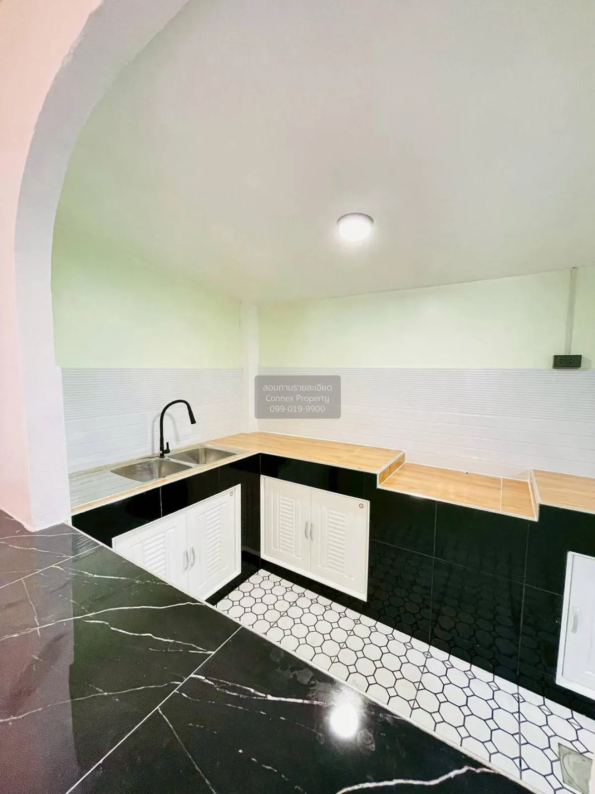 ขายทาวน์เฮ้าส์/ทาวน์โฮม  บ้านเต็มรัก รีโนเวทใหม่ บางคูรัด บางบัวท