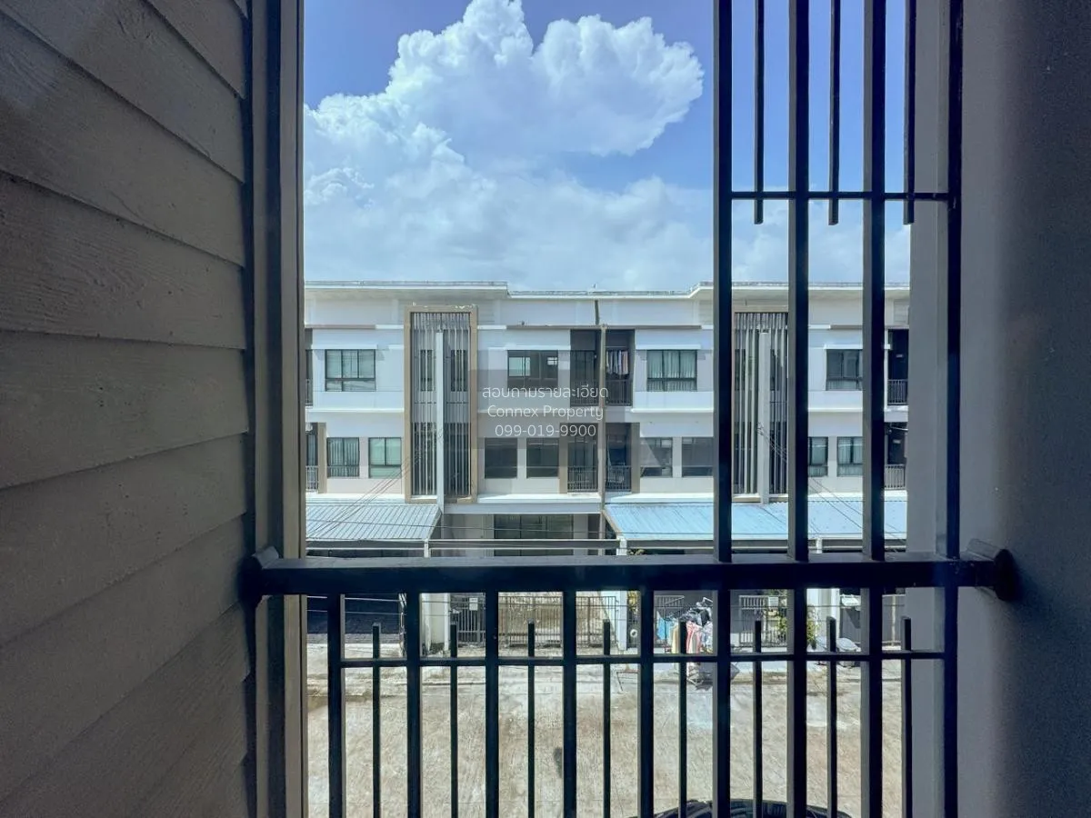 For Sale Townhouse/Townhome  , PATIO Watcharapol-Ramindra , MRT-V