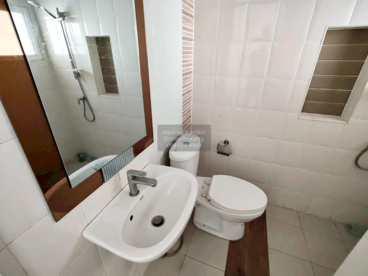 ขายทาวน์เฮ้าส์/ทาวน์โฮม  โกลเด้น ทาวน์ ศรีนครินทร์-สุขุมวิท หน้าก