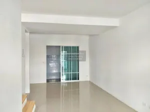 ขายทาวน์เฮ้าส์/ทาวน์โฮม  พฤกษาวิลล์ 117 เทพารักษ์-ศรีนครินทร์ หน้ากว้าง บางเมืองใหม่ เมืองสมุทรปราการ สมุทรปราการ CX-123926