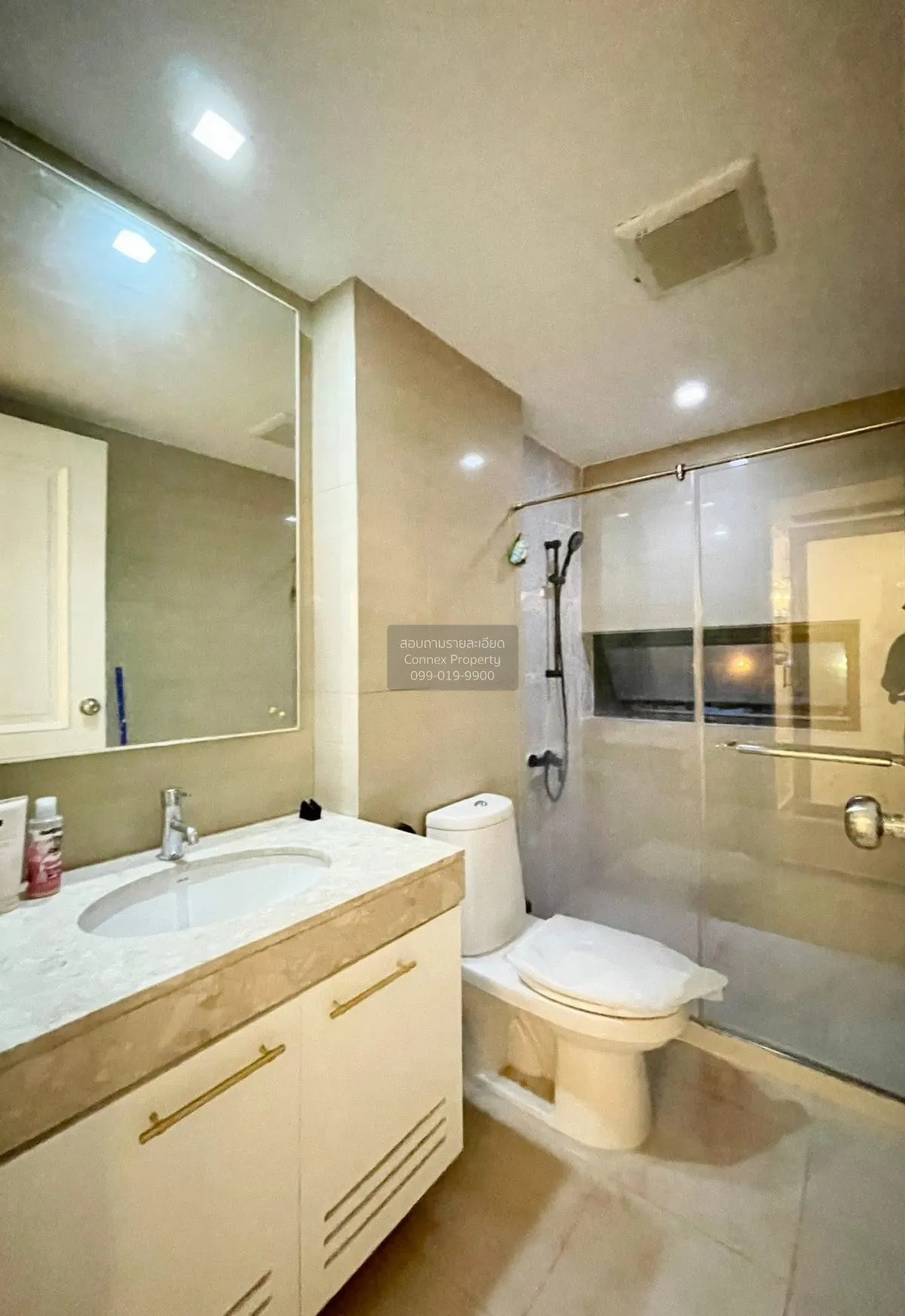 For Rent Condo , Noble Ambience Sarasin , nice view , BTS-Ratchad