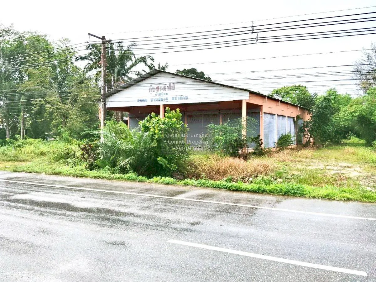 For Sale Warehouse for sale, on the road , Khlong Thom Tai , Khlo 2
