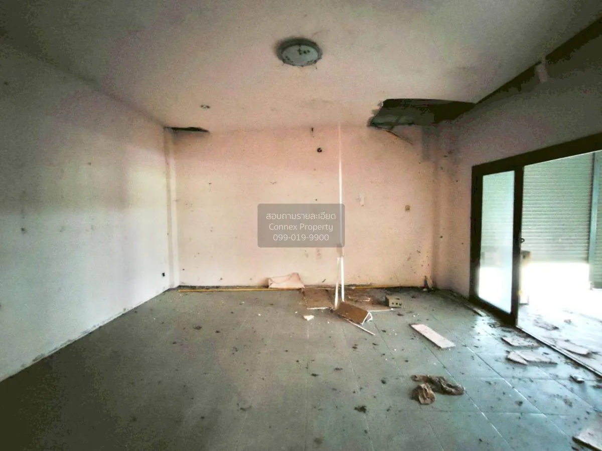 For Sale Warehouse for sale, on the road , Khlong Thom Tai , Khlo