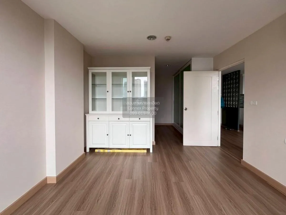 For Sale Condo , D 65 , nice view , wide frontage , BTS-Phra Khan