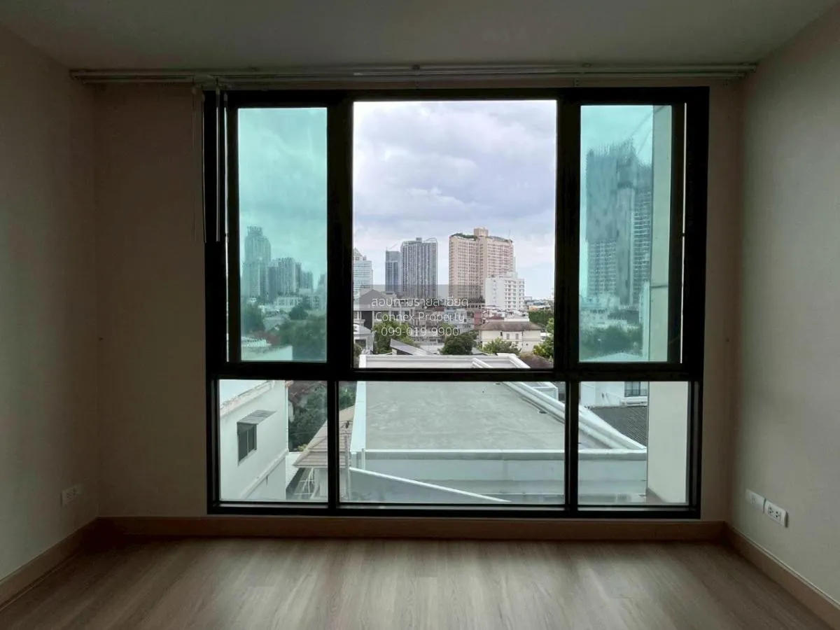 For Sale Condo , D 65 , nice view , wide frontage , BTS-Phra Khan