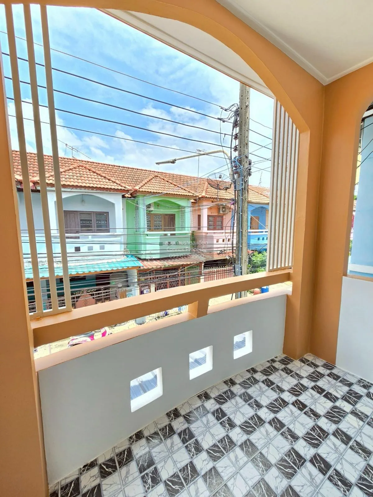 ขายทาวน์เฮ้าส์/ทาวน์โฮม  เลิศอุบล ลำลูกกา คลอง 5 บึงคำพร้อย ลำลูก