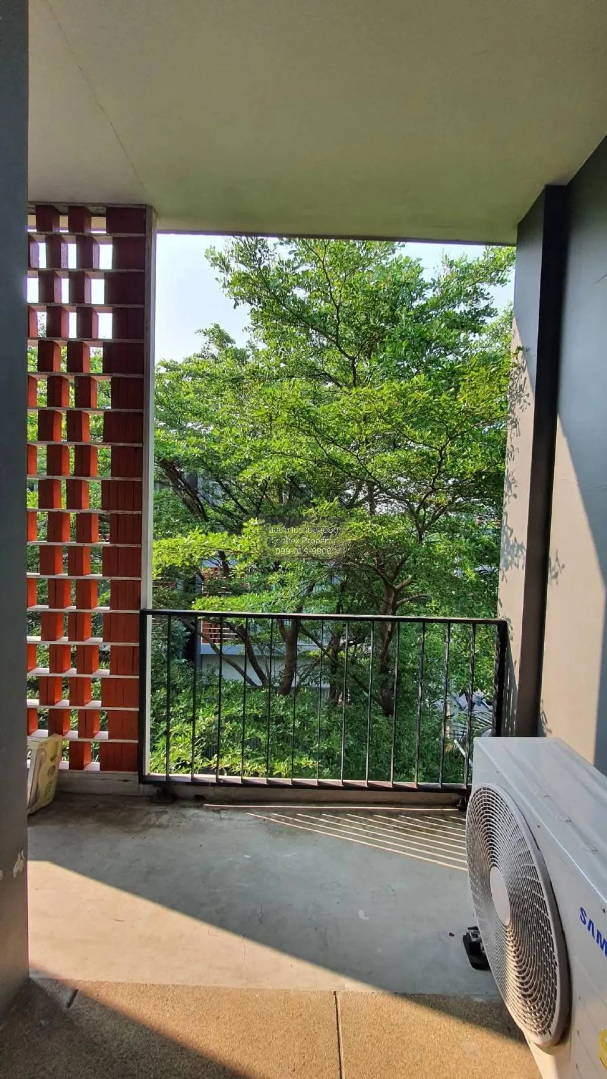 ขายทาวน์เฮ้าส์/ทาวน์โฮม  ไซมิส บลอสซั่ม แอท แฟชั่น ห้องมุม หน้ากว