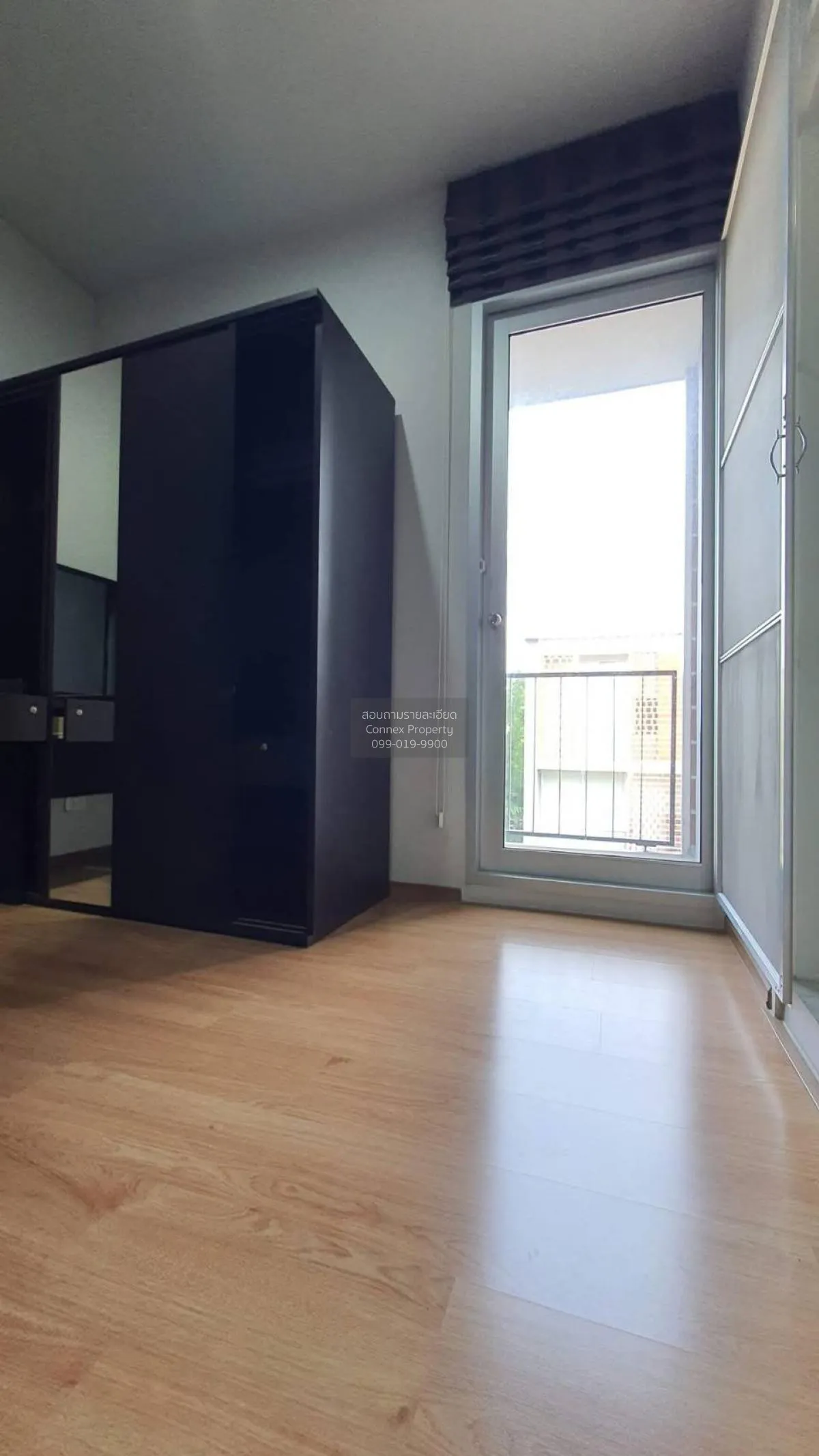 ขายทาวน์เฮ้าส์/ทาวน์โฮม  ไซมิส บลอสซั่ม แอท แฟชั่น ห้องมุม หน้ากว