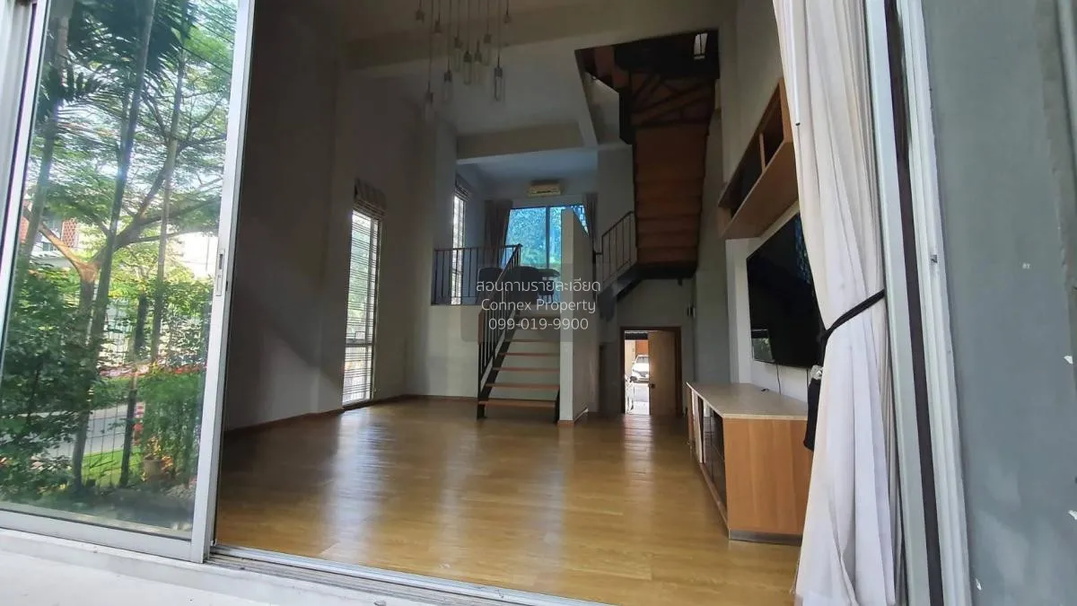 ขายทาวน์เฮ้าส์/ทาวน์โฮม  ไซมิส บลอสซั่ม แอท แฟชั่น ห้องมุม หน้ากว