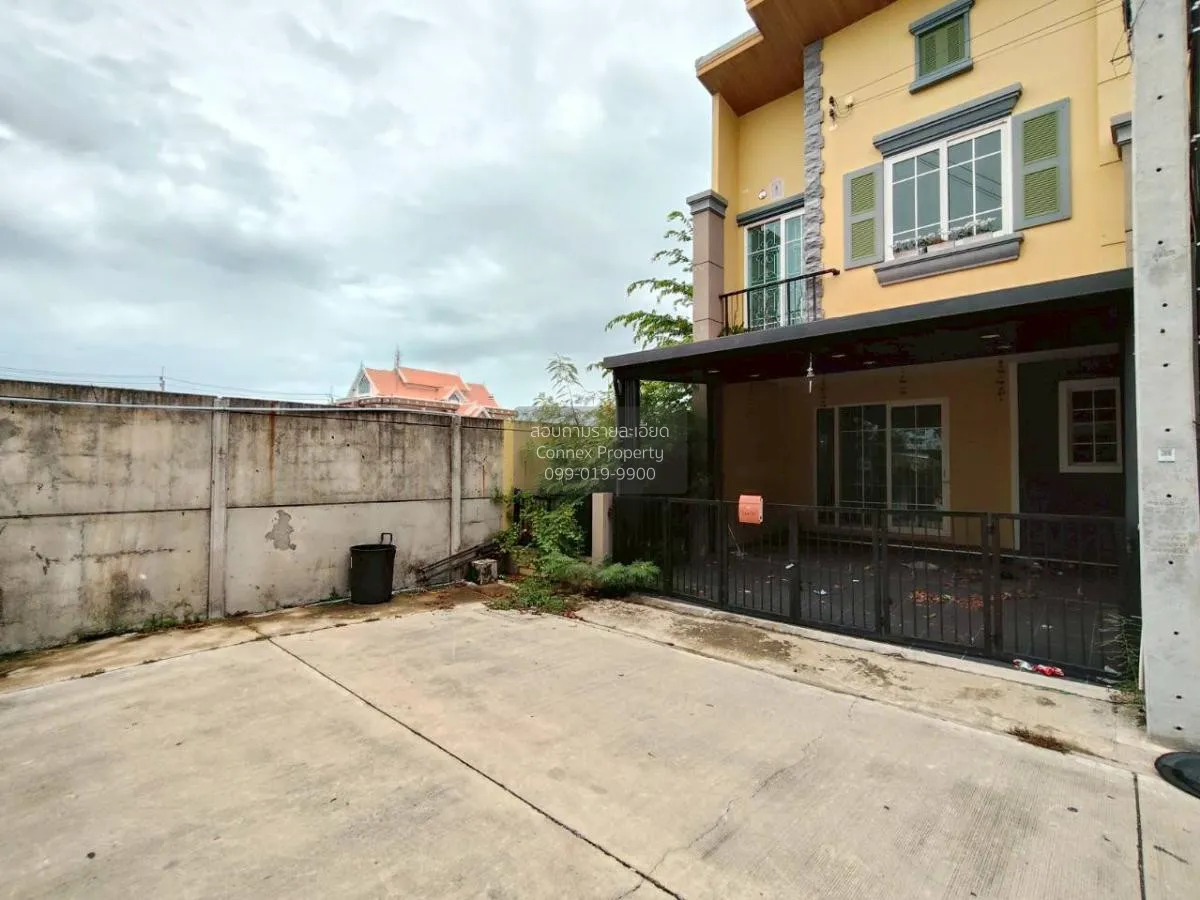 ขายทาวน์เฮ้าส์/ทาวน์โฮม  โกลเด้น ทาวน์ 2 ศรีนครินทร์ - สุขุมวิท บ 3