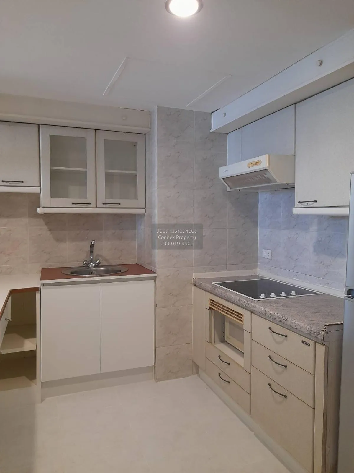 ขายคอนโด  ออมนิ ทาวเวอร์ BTS-อโศก คลองเตย เขต คลองเตย กรุงเทพ CX- 4